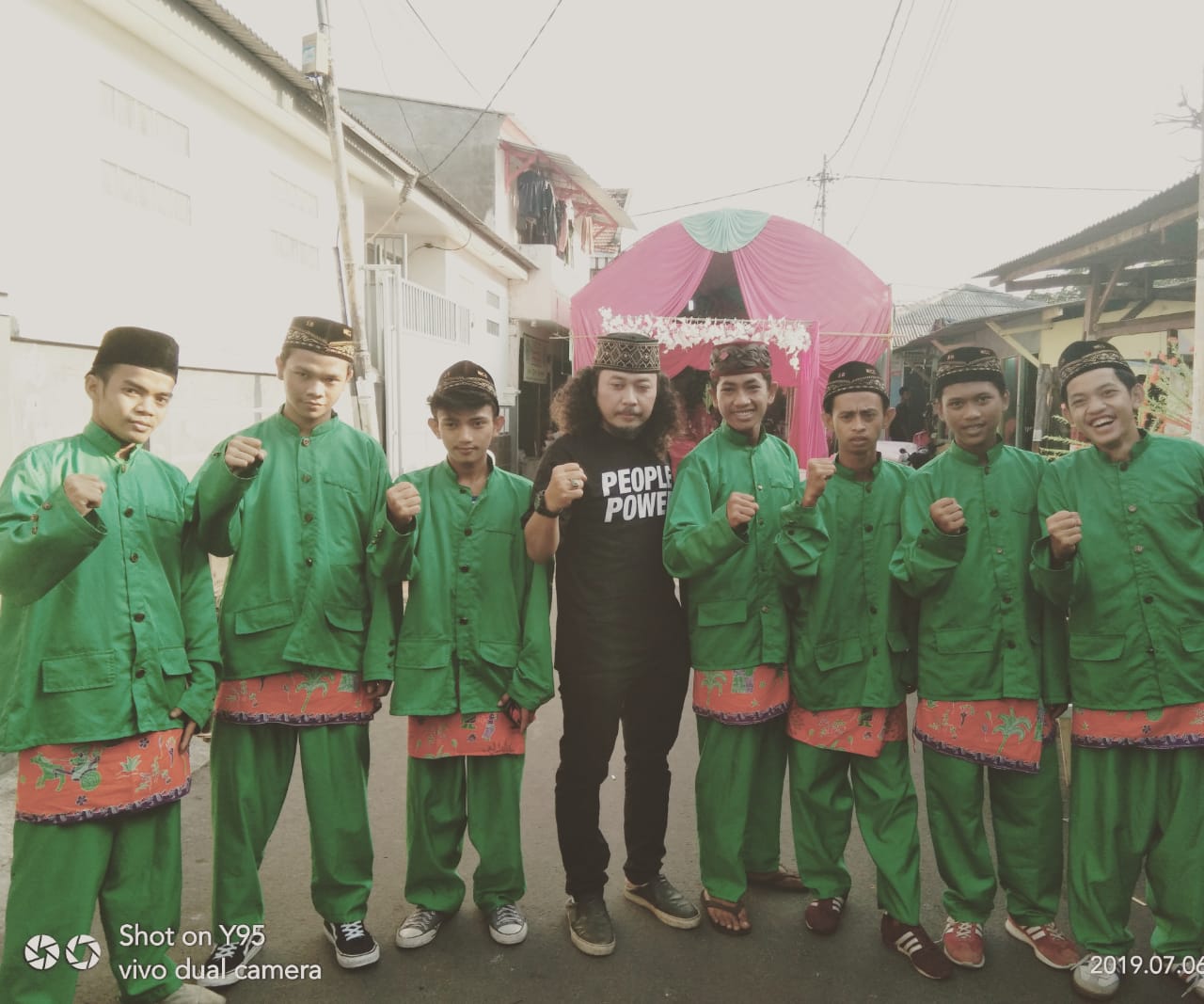 Biografi Sanggar Sernada Betawi
